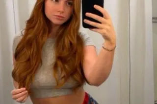 Maid kitchen fucking - Image 4